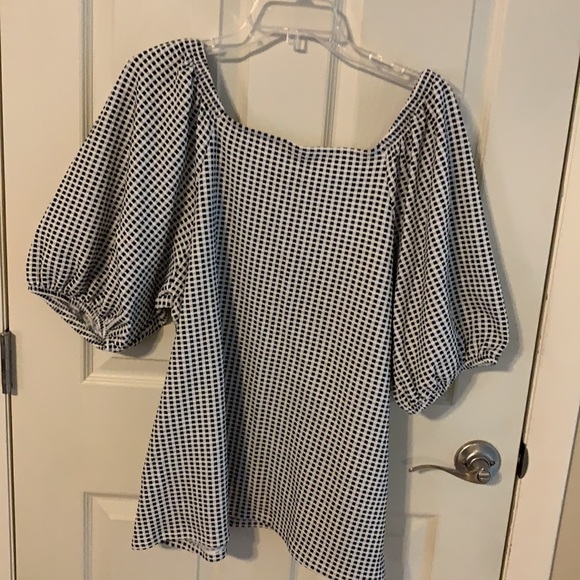 Blouse - Picture 2 of 4